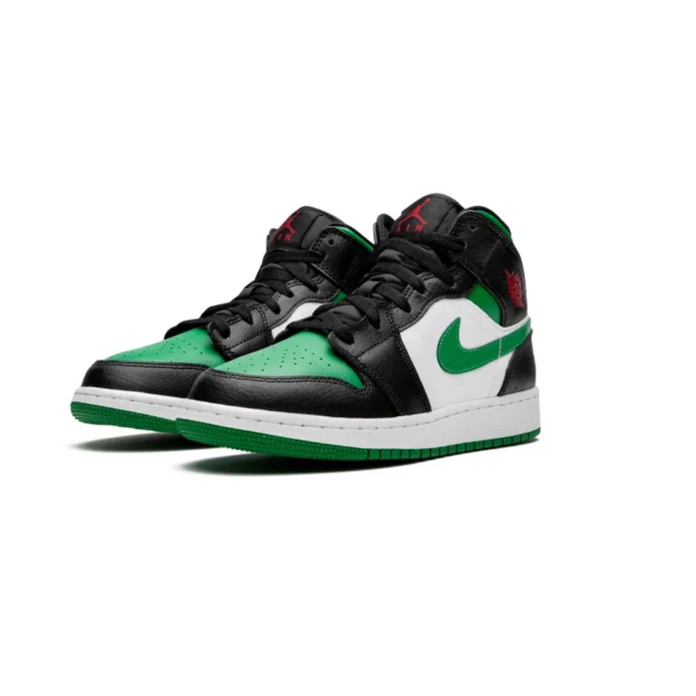 Nike Green and Black Boys Trainers